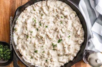 Straightforward Sausage Gravy Recipe