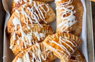Baked Pumpkin Hand Pies – Straightforward Fall Dessert